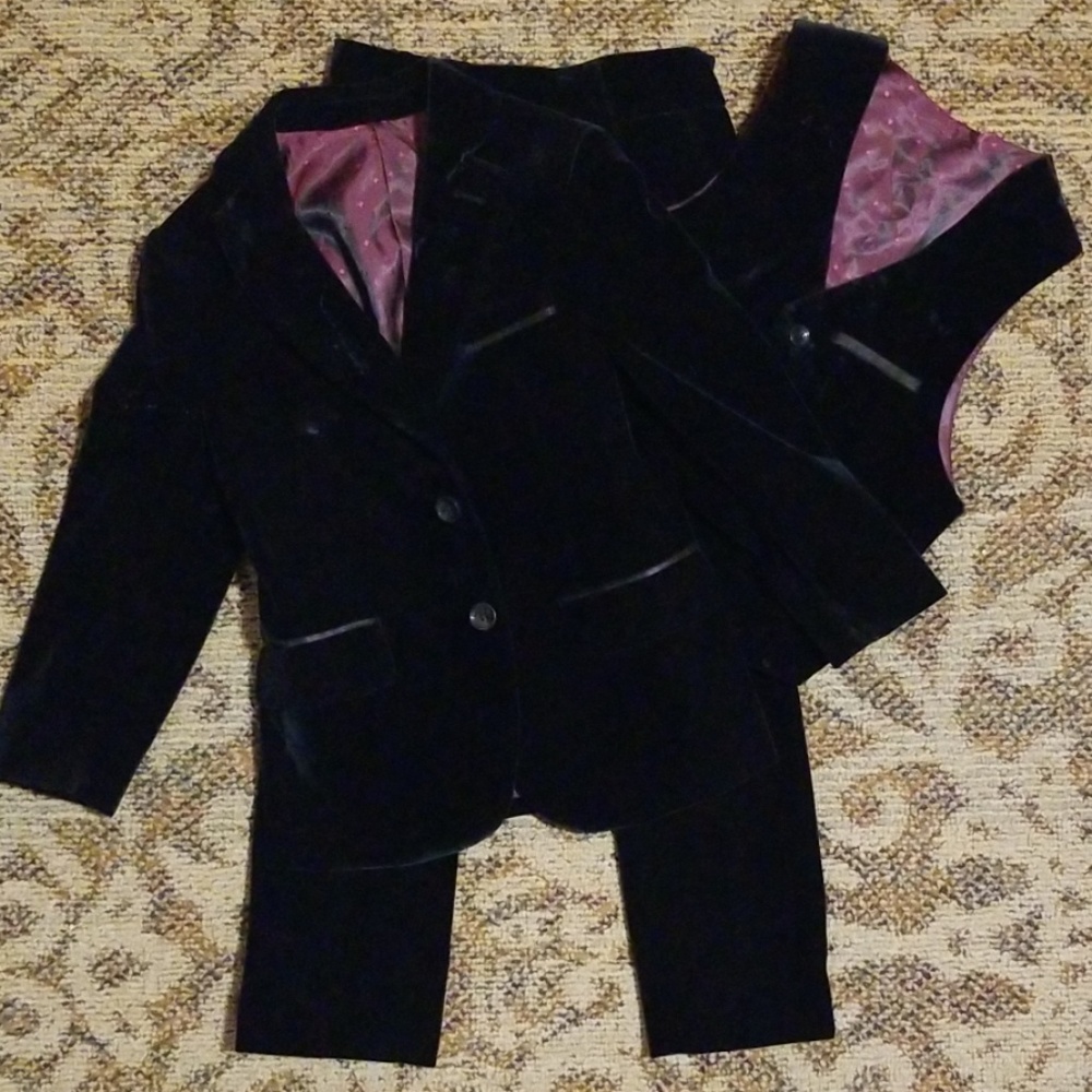 Boys Navy 3 piece velvet suit